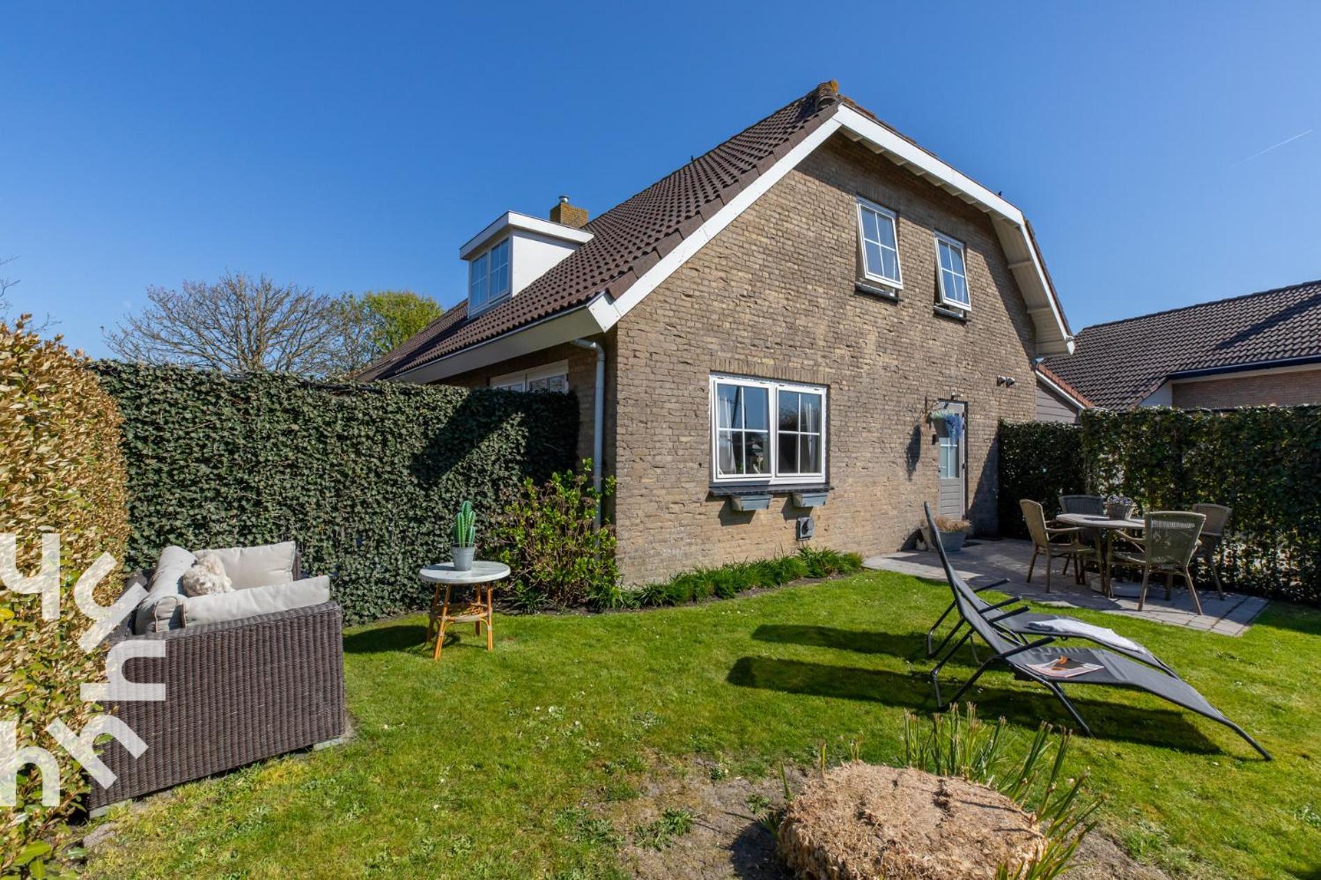 Dichtbij Zee, Sloestraat 25